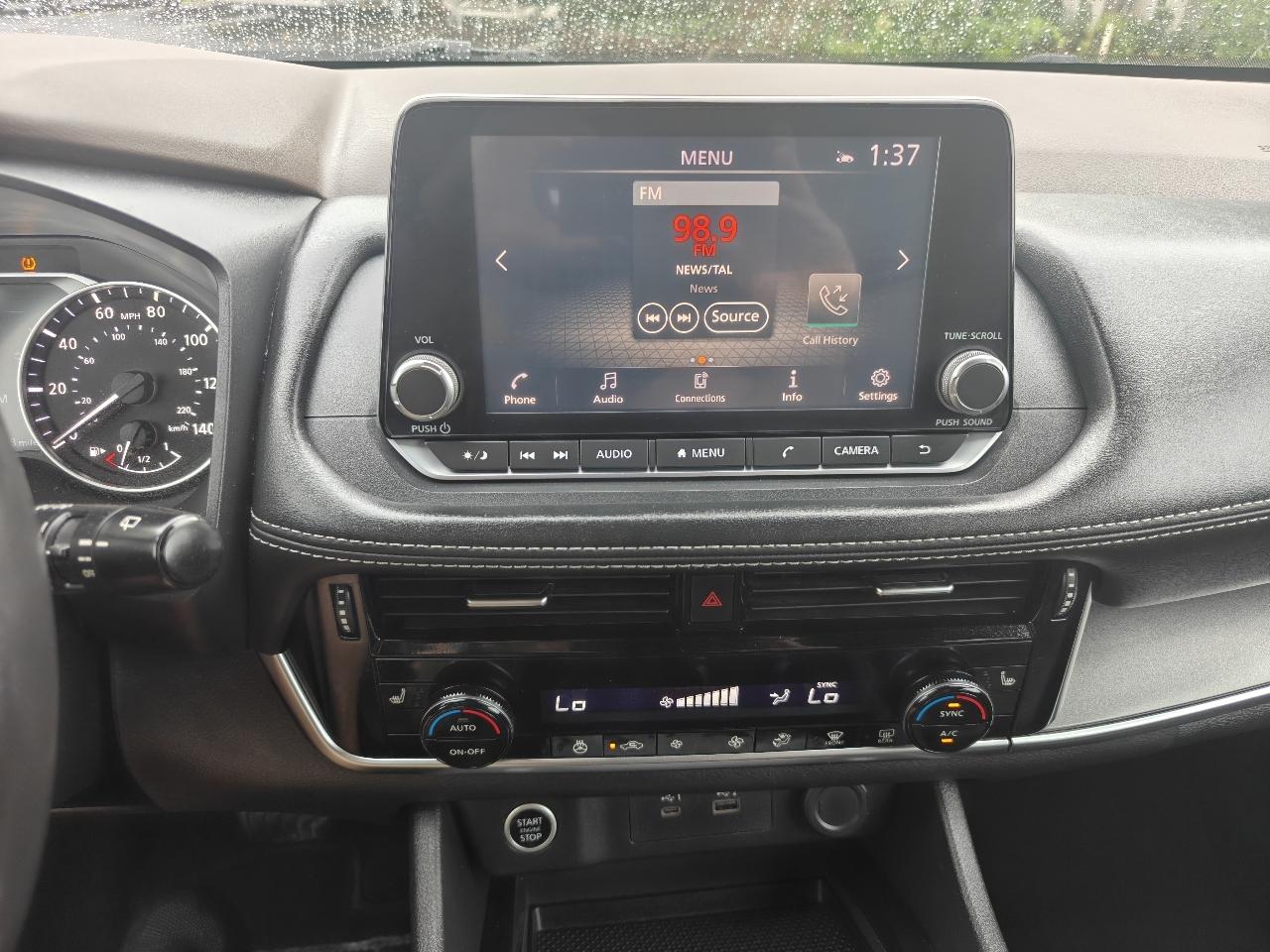 Nissan Rogue SV 2021