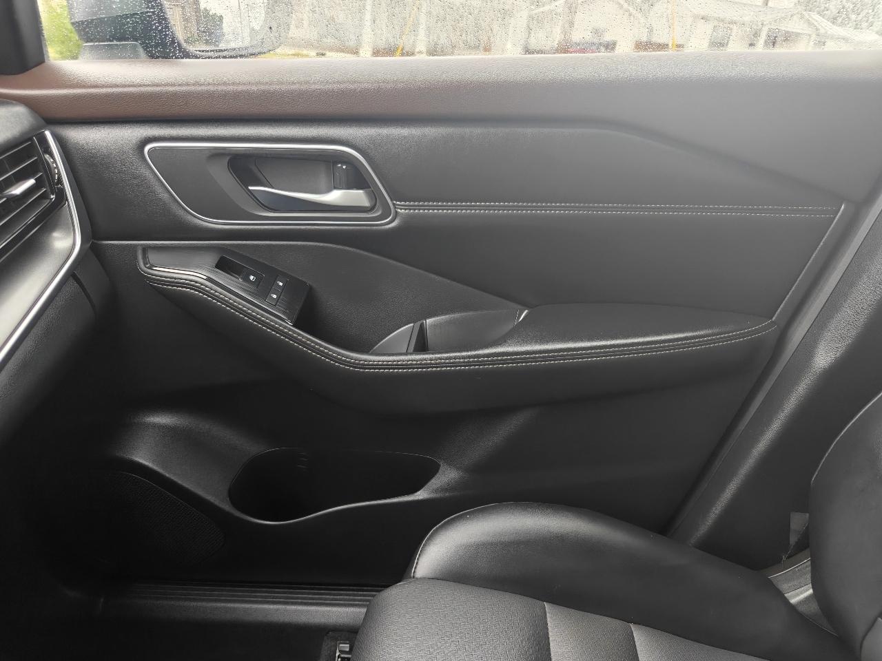 Nissan Rogue SV 2021