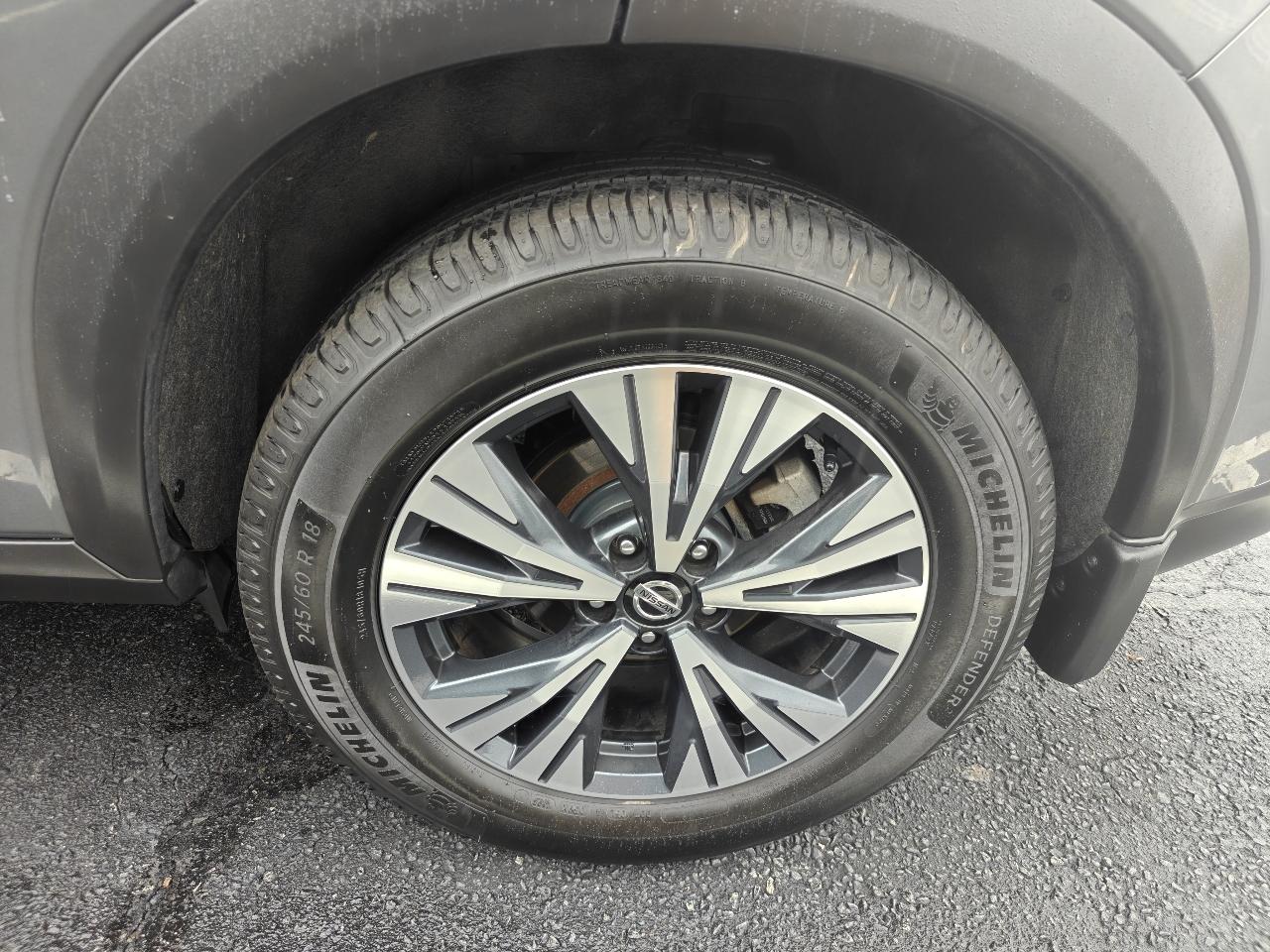 Nissan Rogue SV 2021