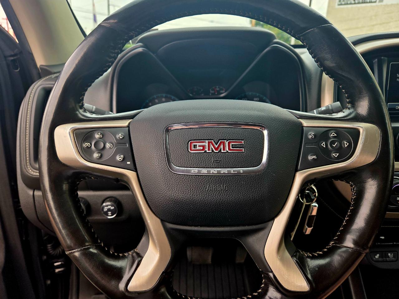GMC Canyon  2018