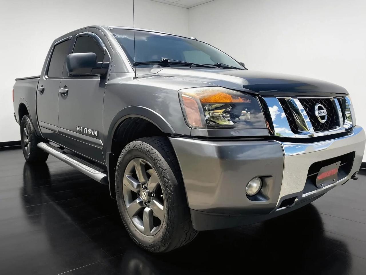 Nissan Titan  2015