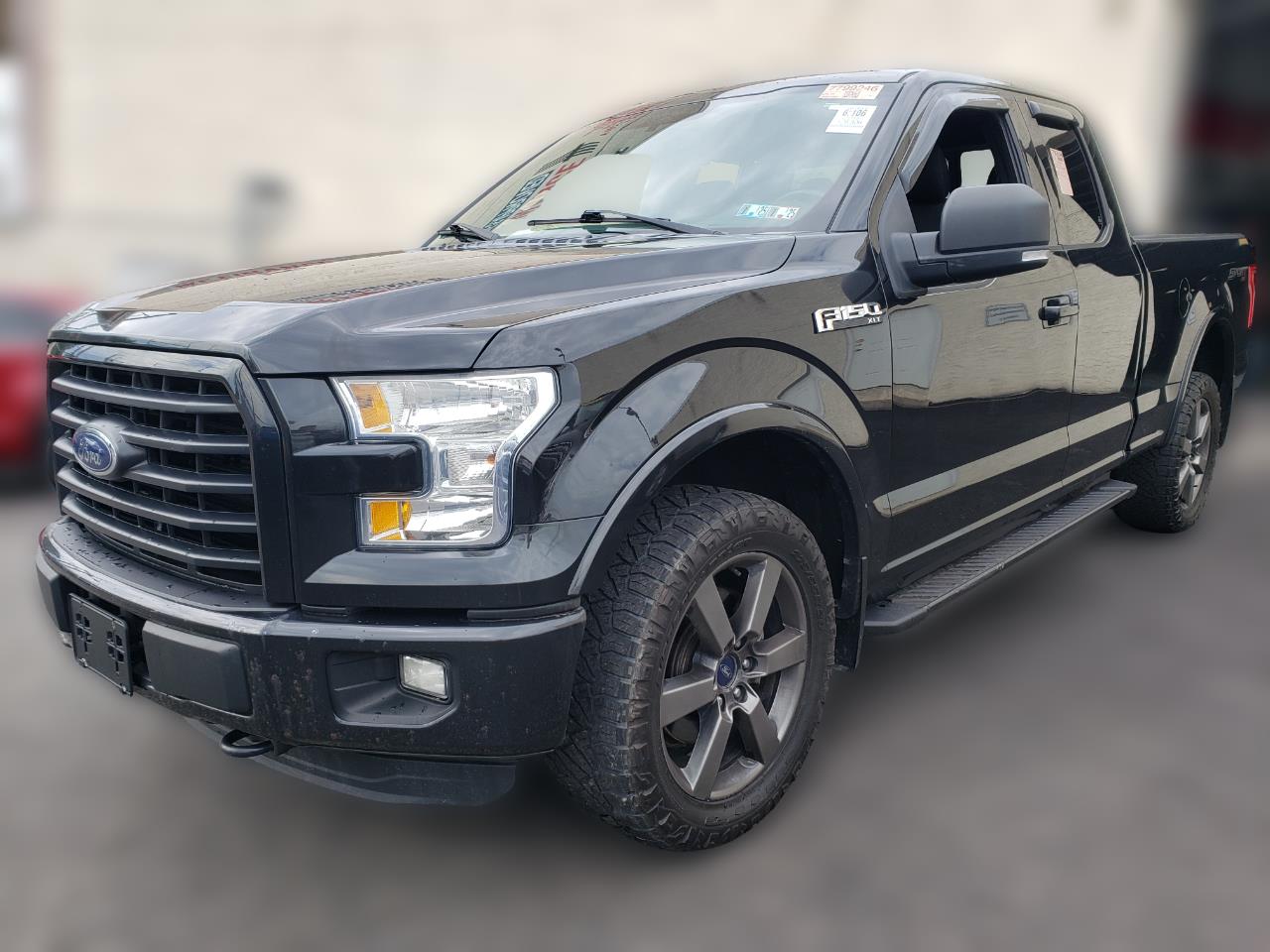 2015 Ford F-150 XLT Pickup 4D 6 1/2 ft