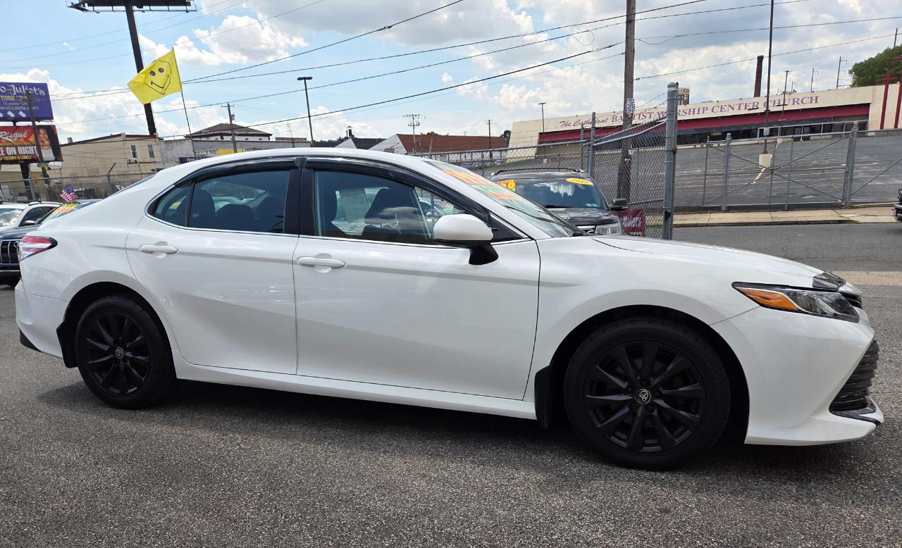 Toyota Camry  2020