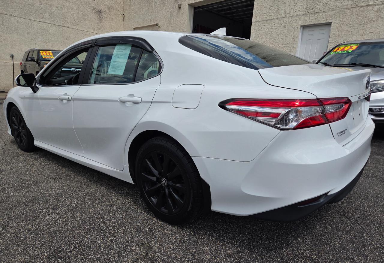 Toyota Camry  2020