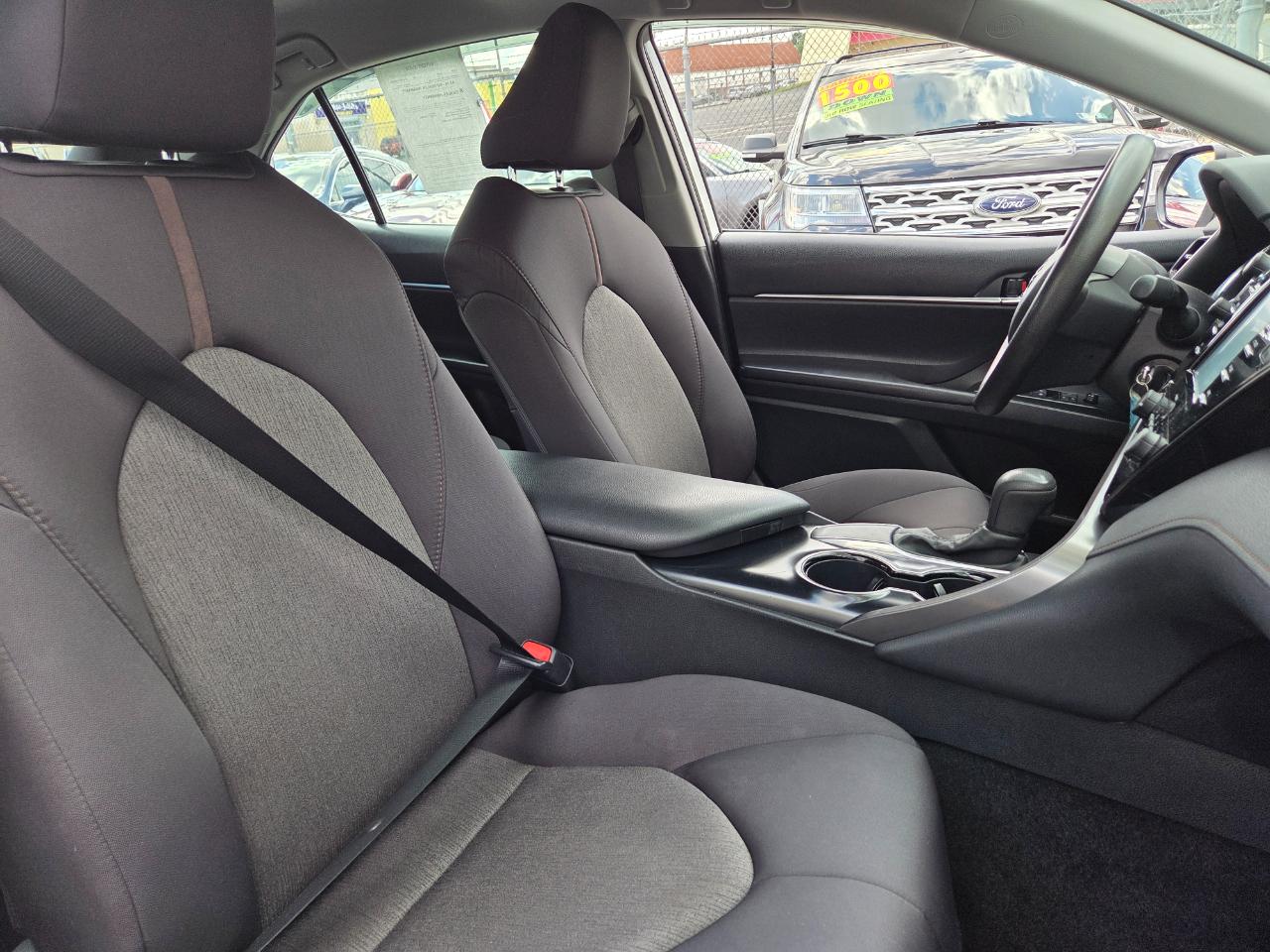 Toyota Camry  2020