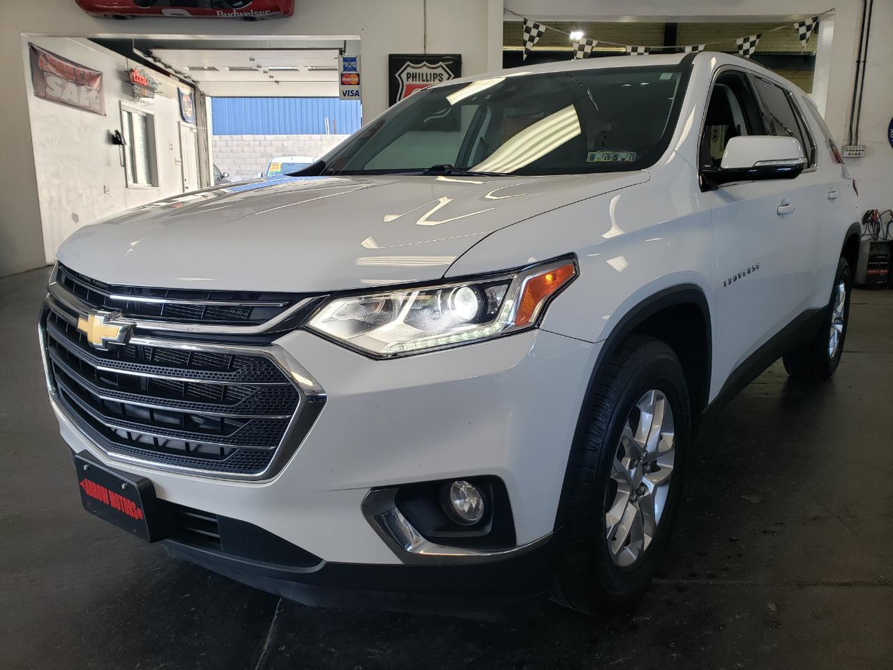 2020 Chevrolet Traverse LT Sport Utility 4D