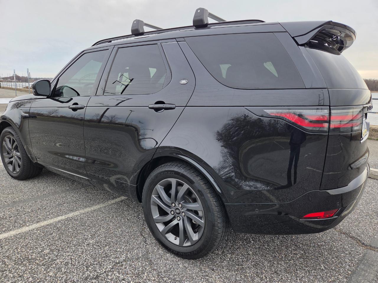 Land Rover Discovery  2021