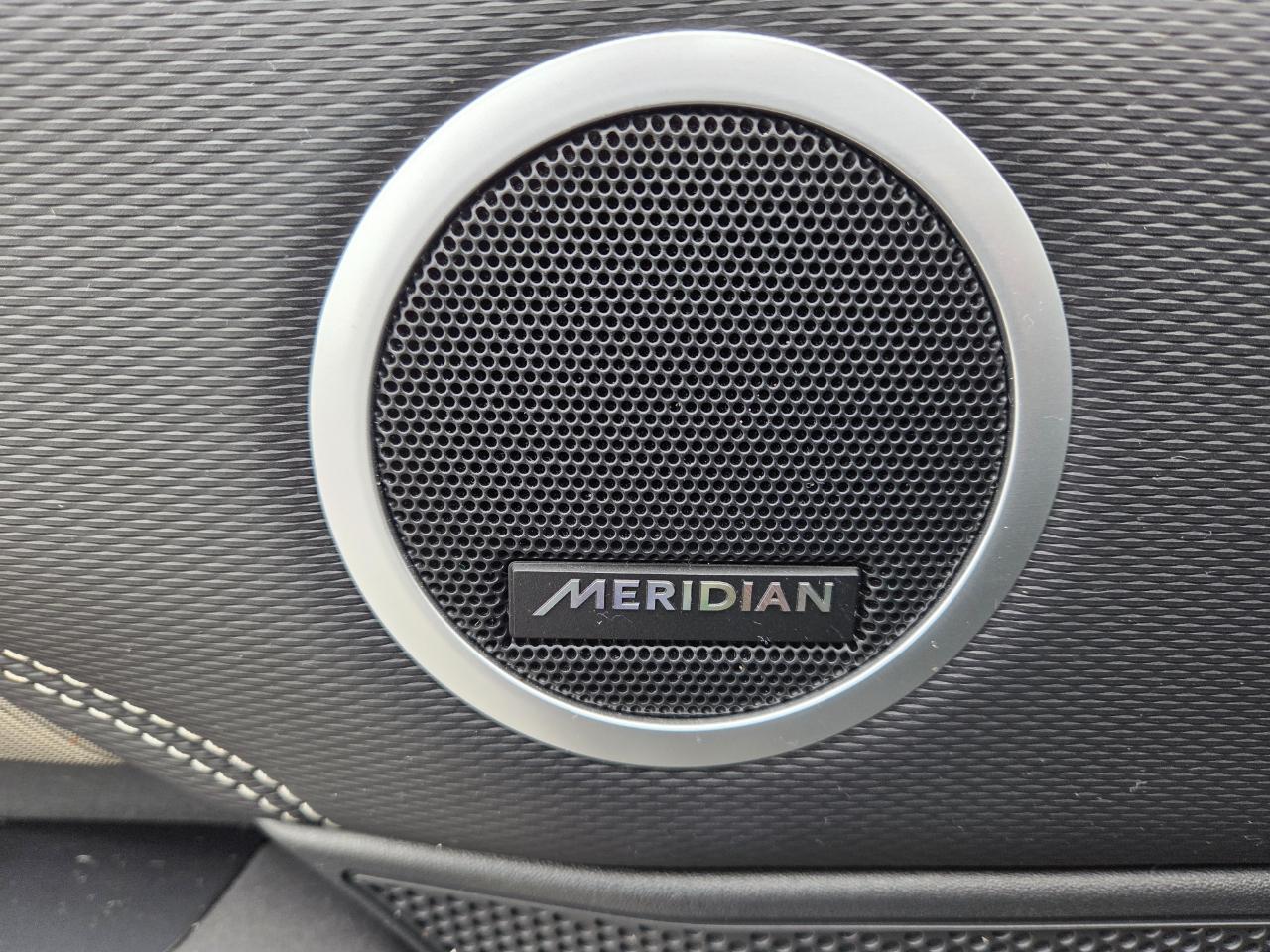 Land Rover Discovery  2021