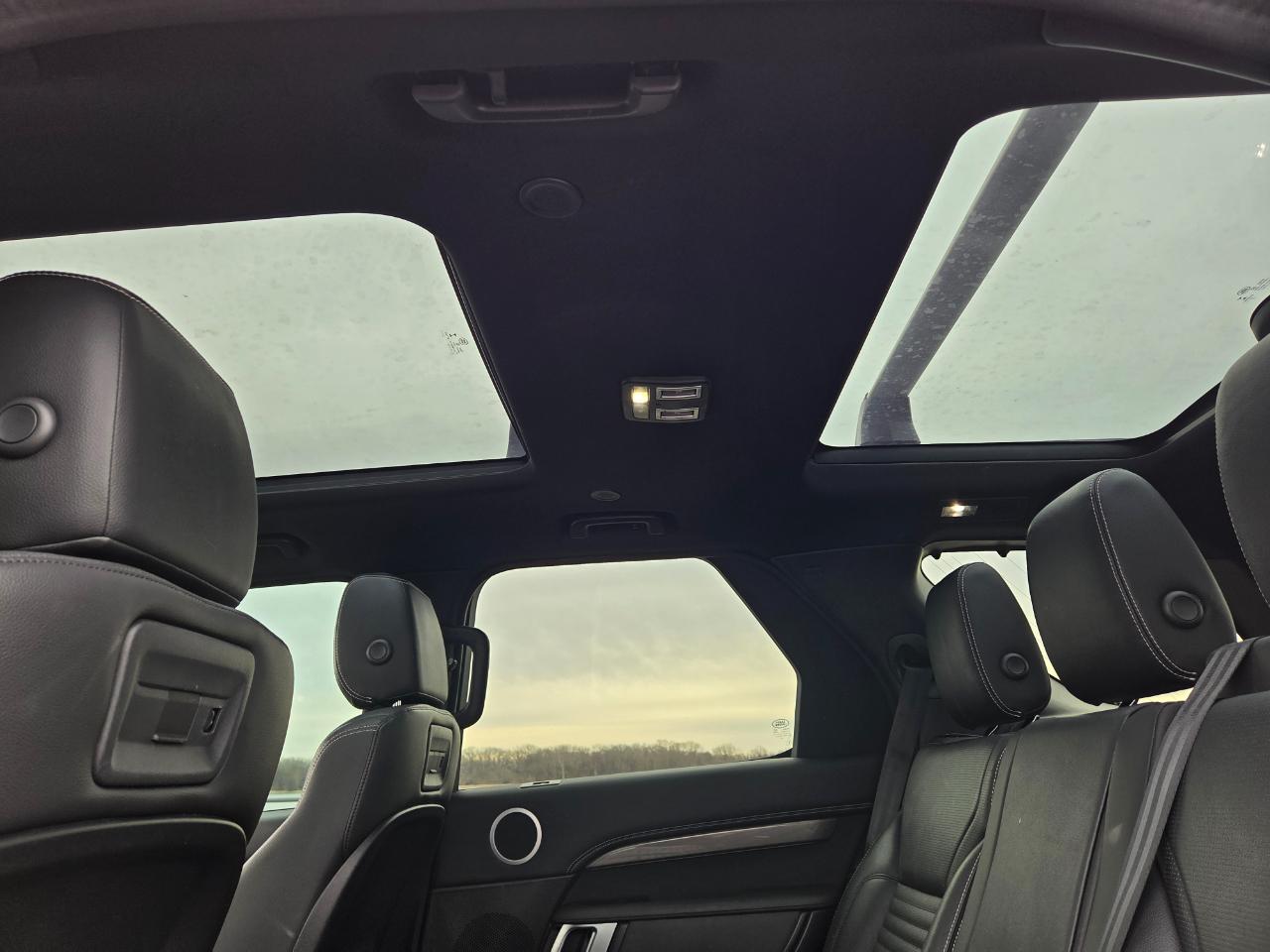 Land Rover Discovery  2021