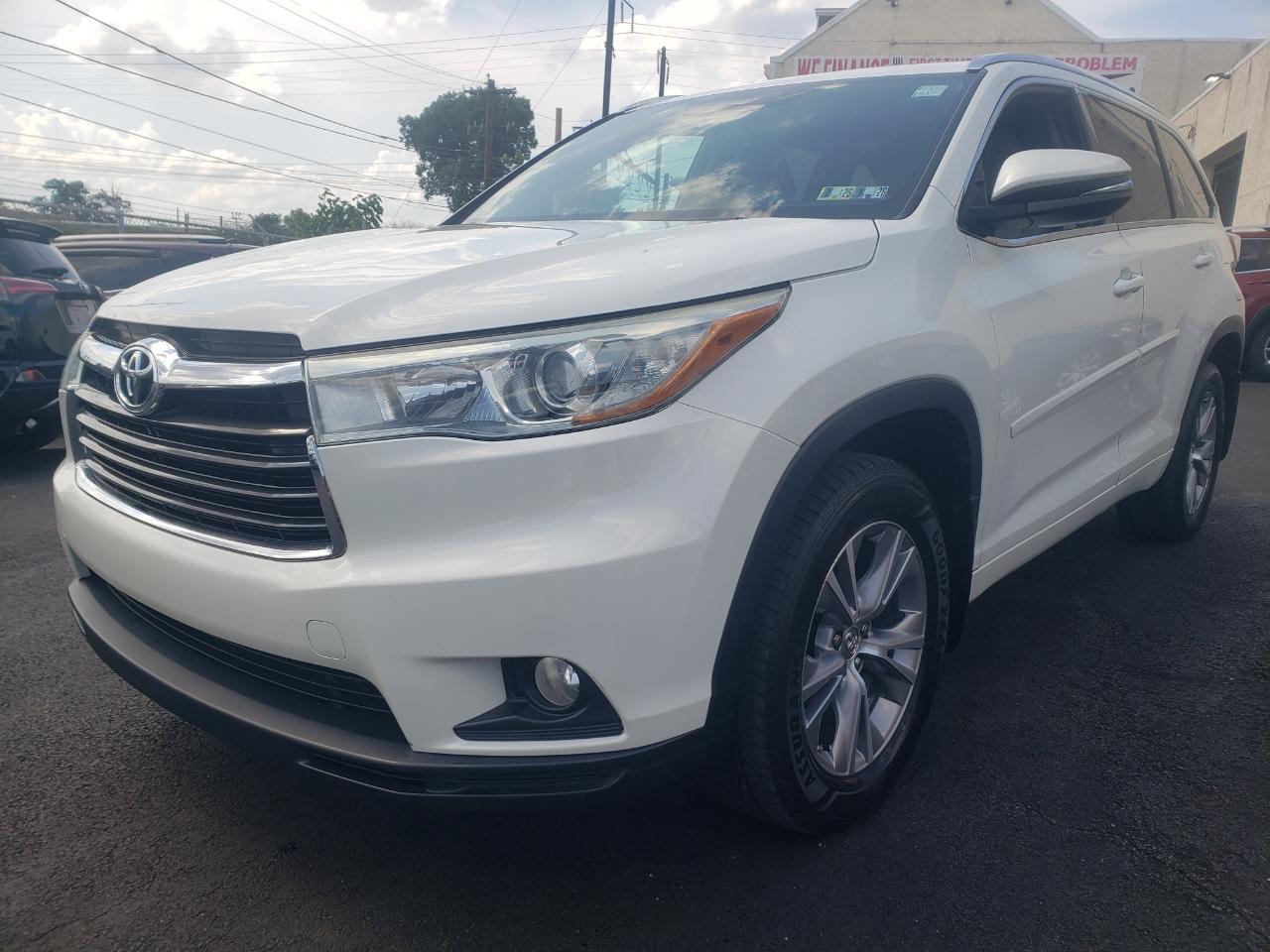 Toyota Highlander  2015
