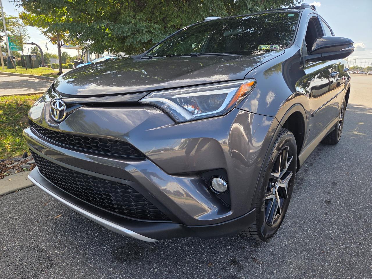 2016 Toyota RAV4 SE