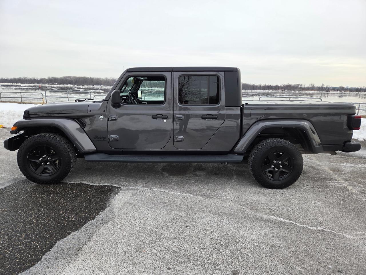 Jeep Gladiator  2021