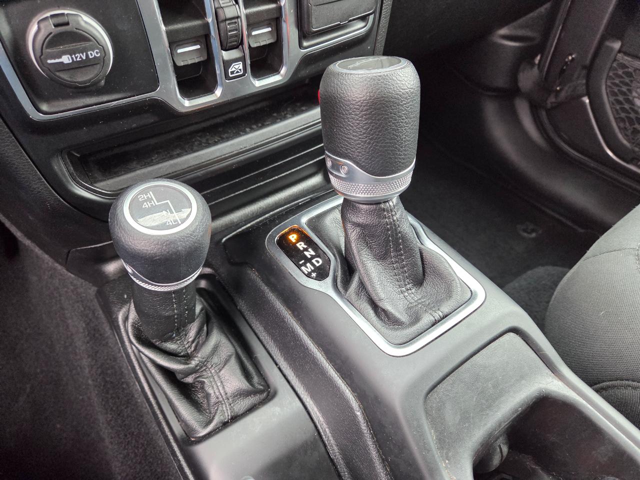 Jeep Gladiator  2021