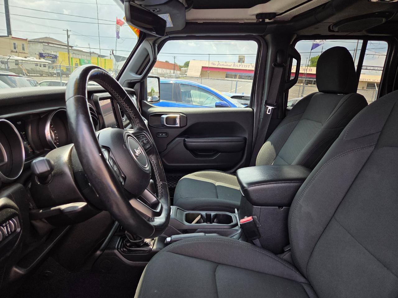 Jeep Gladiator  2021