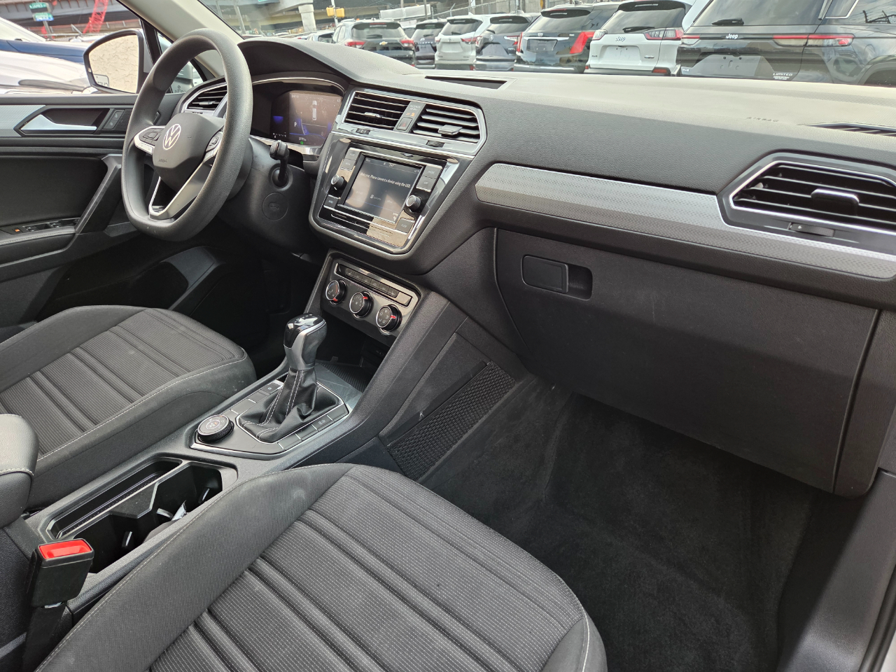 Volkswagen Tiguan  2022