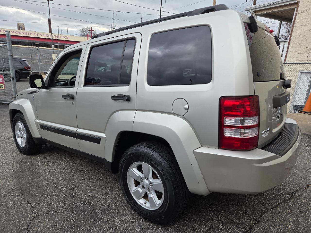 Jeep Liberty  2009