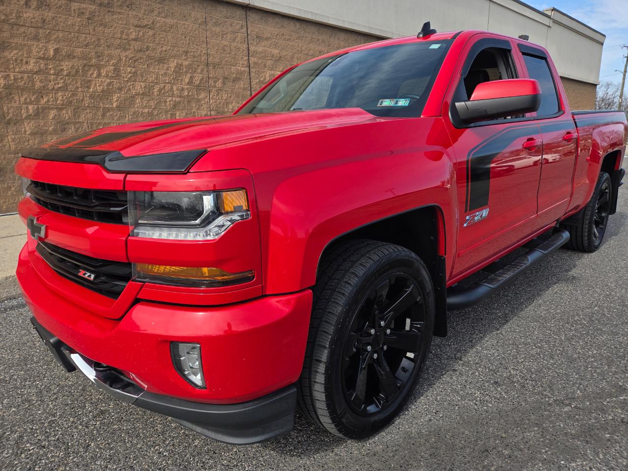 2017 Chevrolet Silverado 1500 Z71 LT Pickup 4D Rally 2 Edition