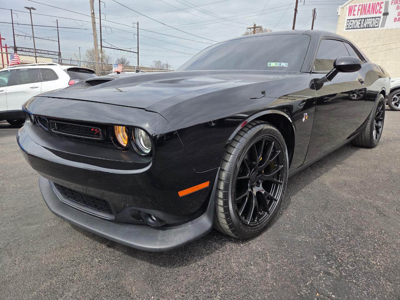 2015 Dodge Challenger R/T Coupe 2D