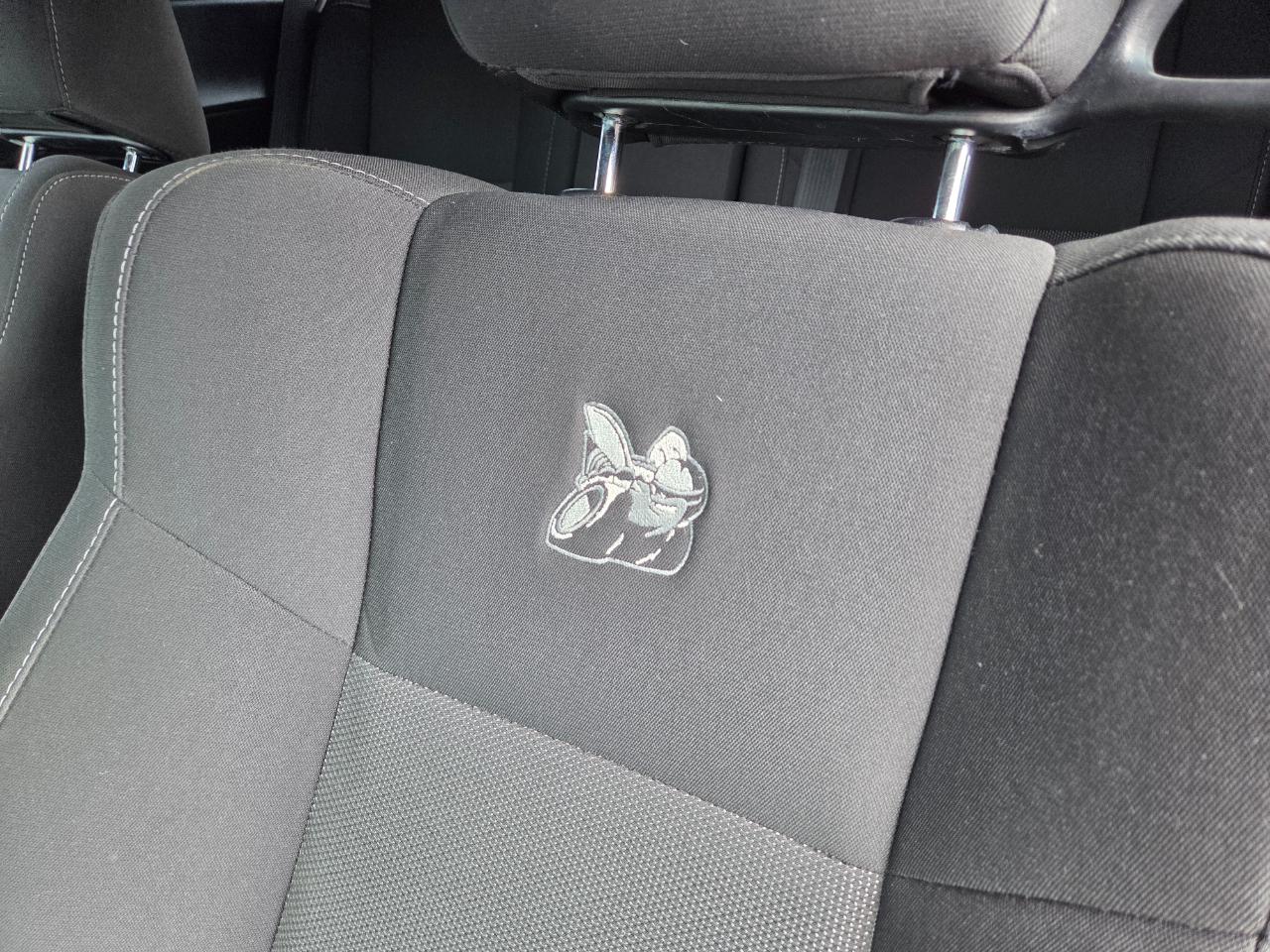 Dodge Challenger 2dr Cpe R/T Scat Pack Shaker 2015