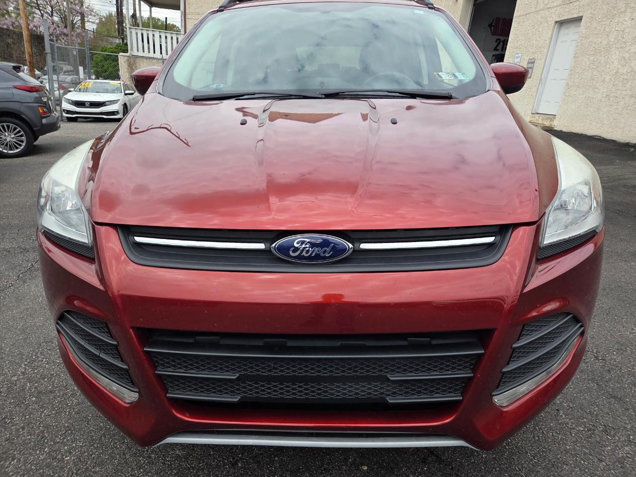 Ford Escape  2014