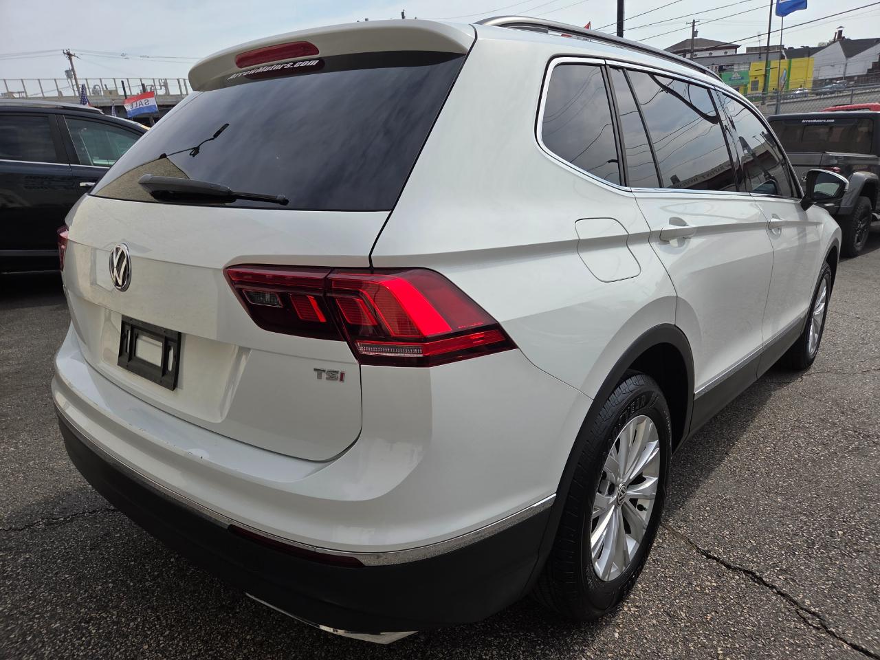 Volkswagen Tiguan  2018