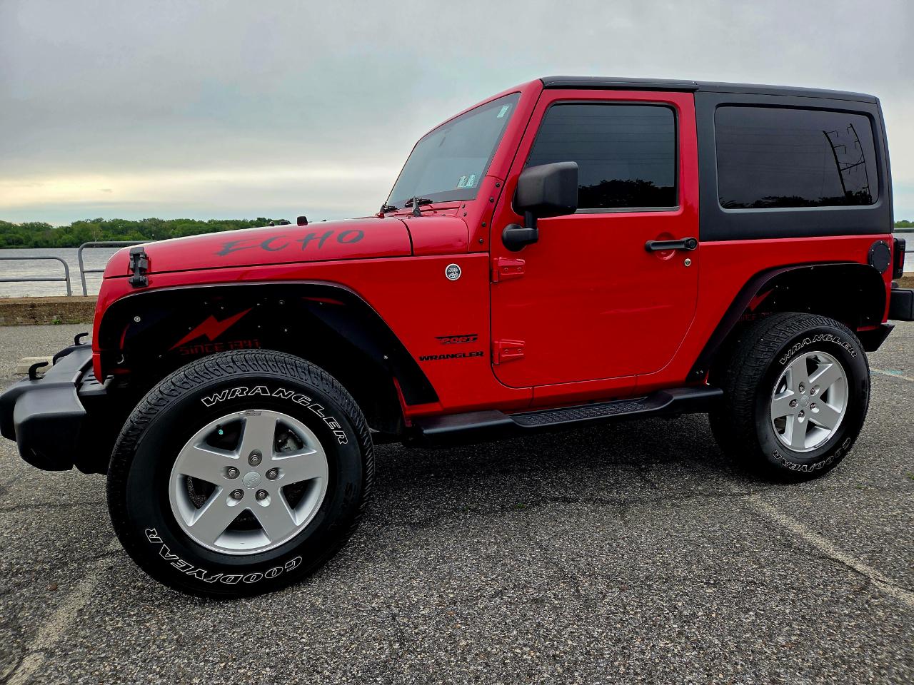 Jeep Wrangler  2013