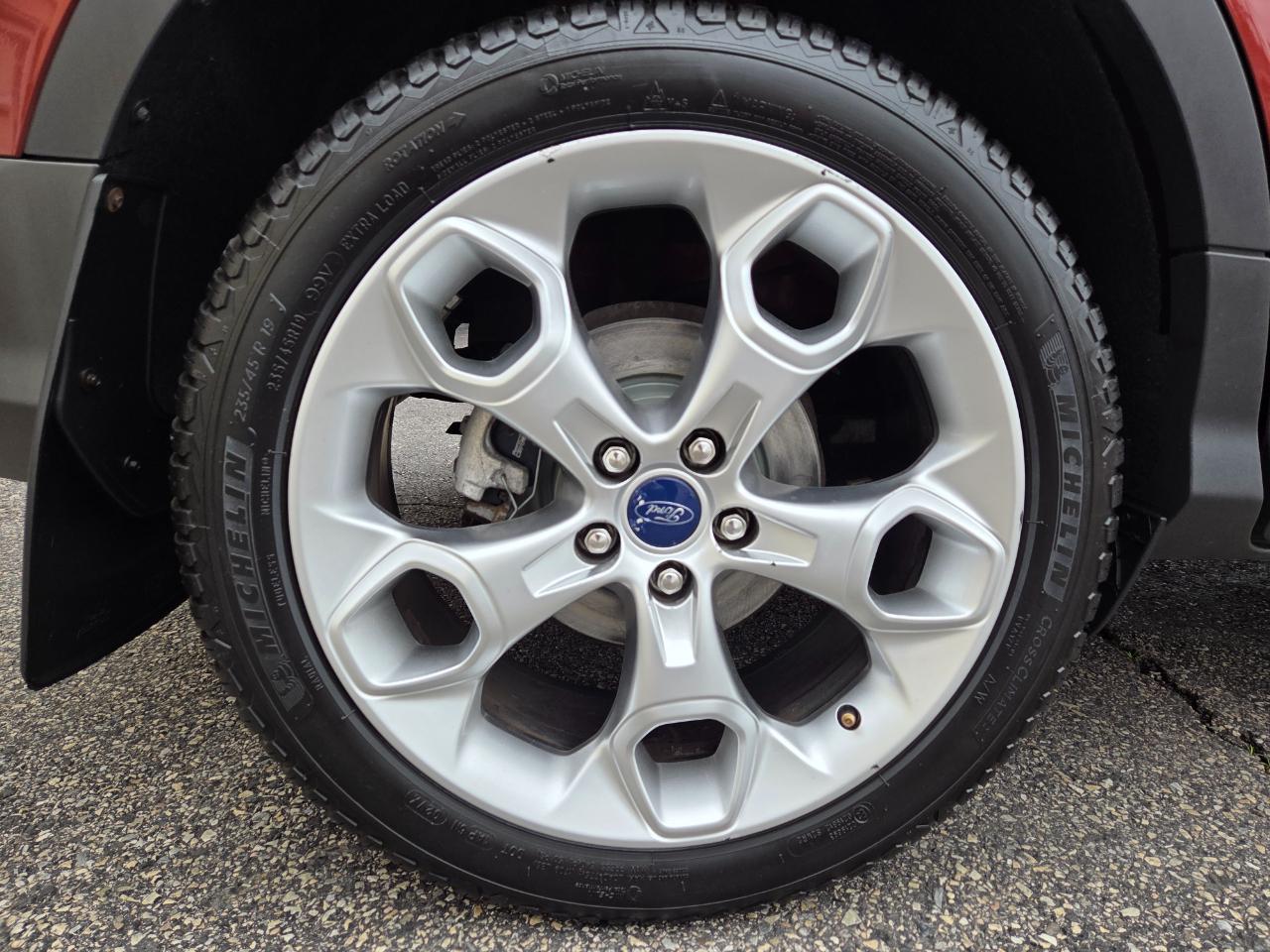 Ford Escape  2016
