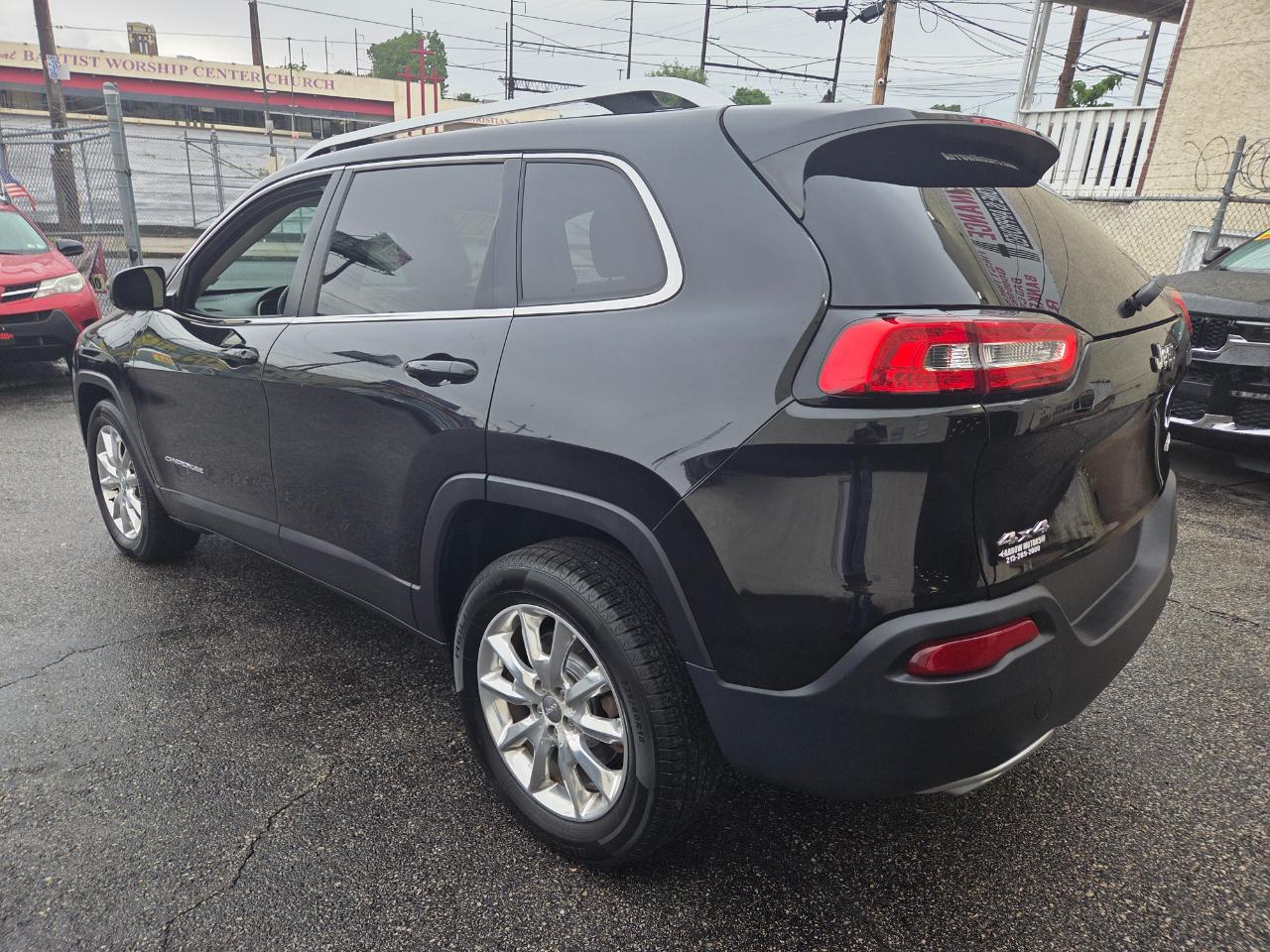 Jeep Cherokee  2016