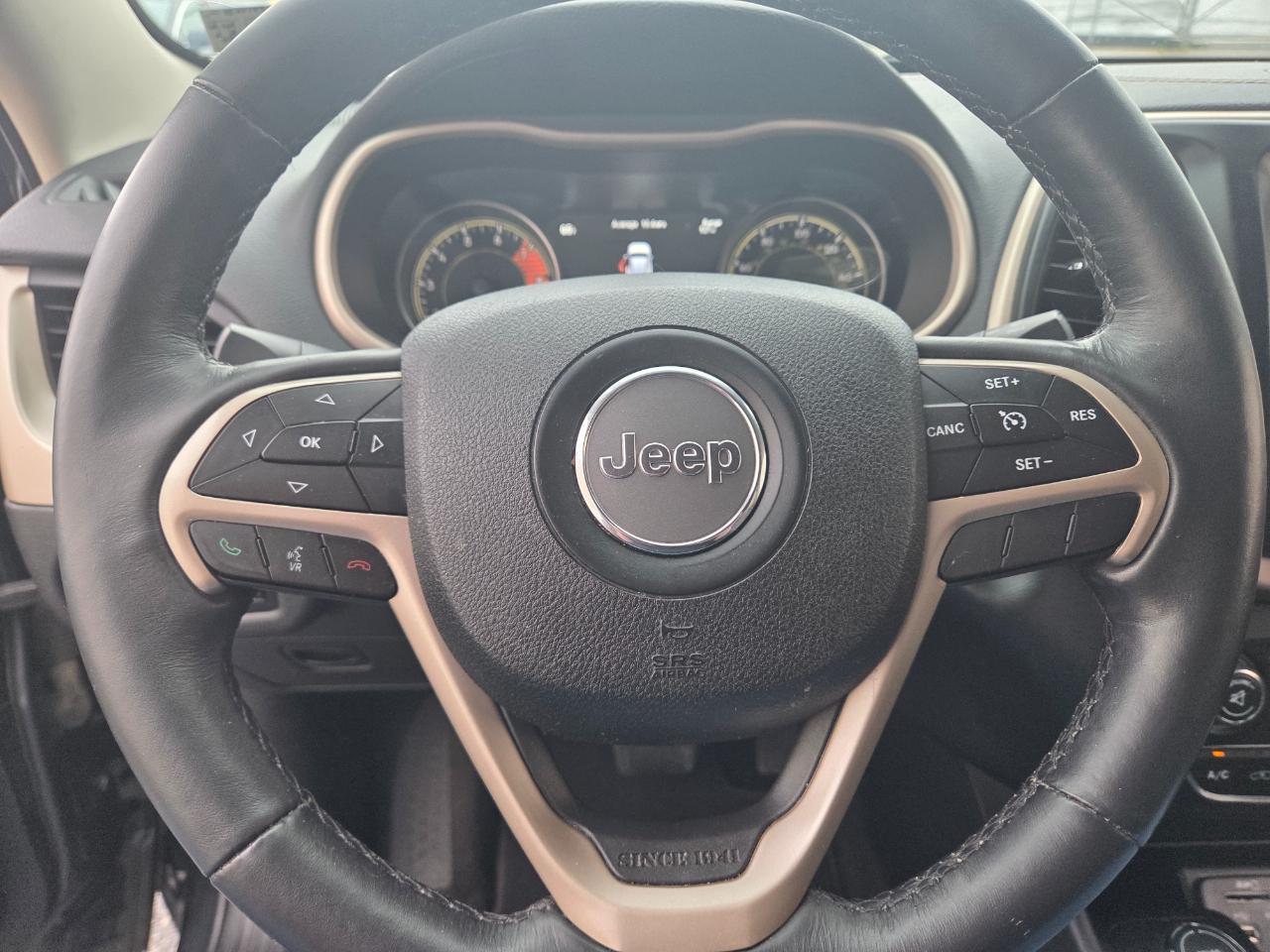 Jeep Cherokee  2016