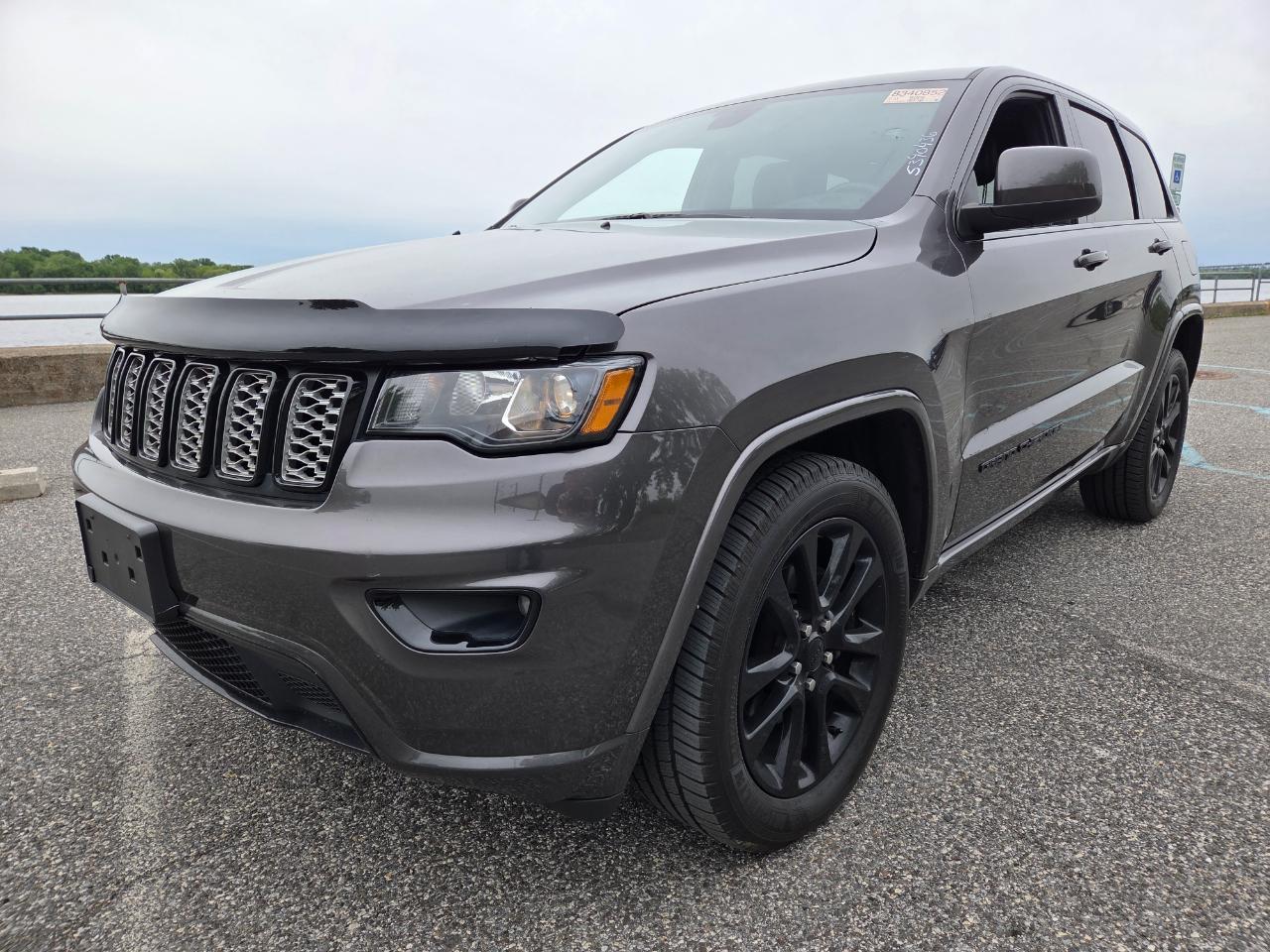 Jeep Grand Cherokee  2019