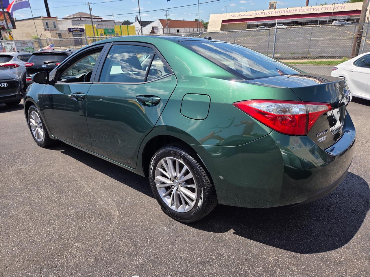 Toyota Corolla  2014