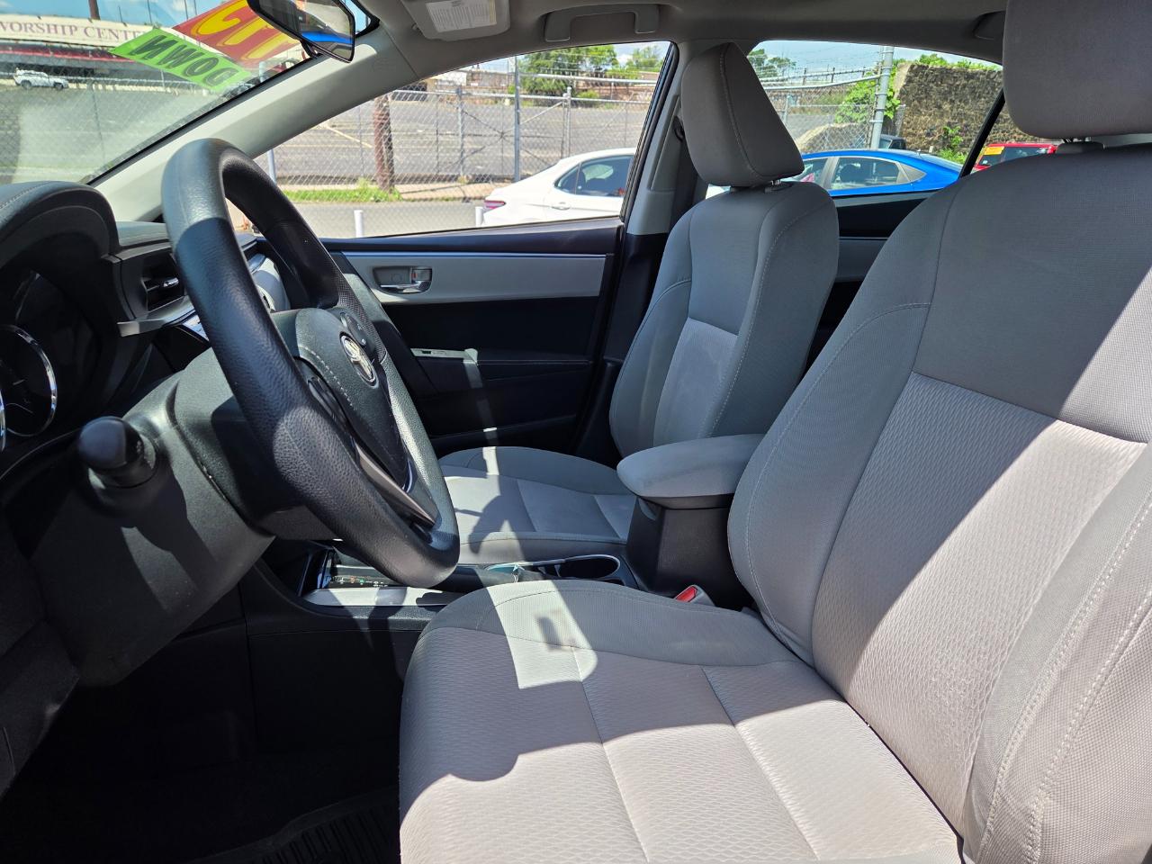 Toyota Corolla  2014
