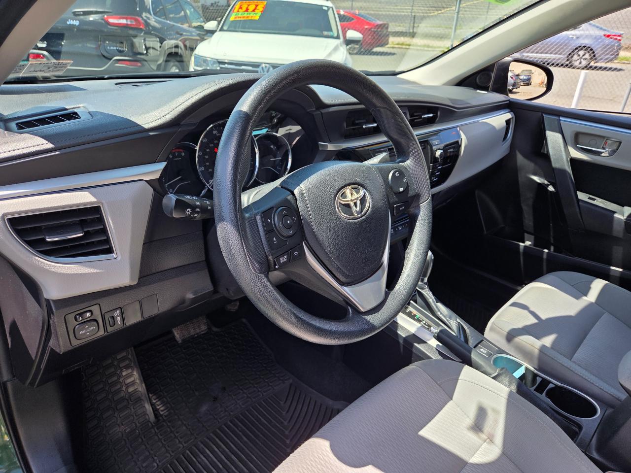 Toyota Corolla  2014