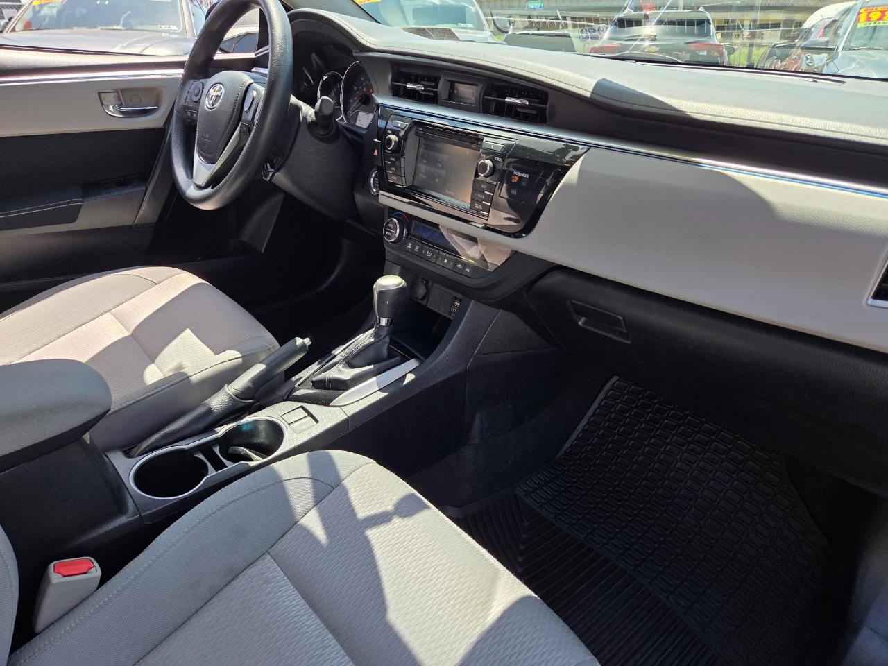Toyota Corolla  2014