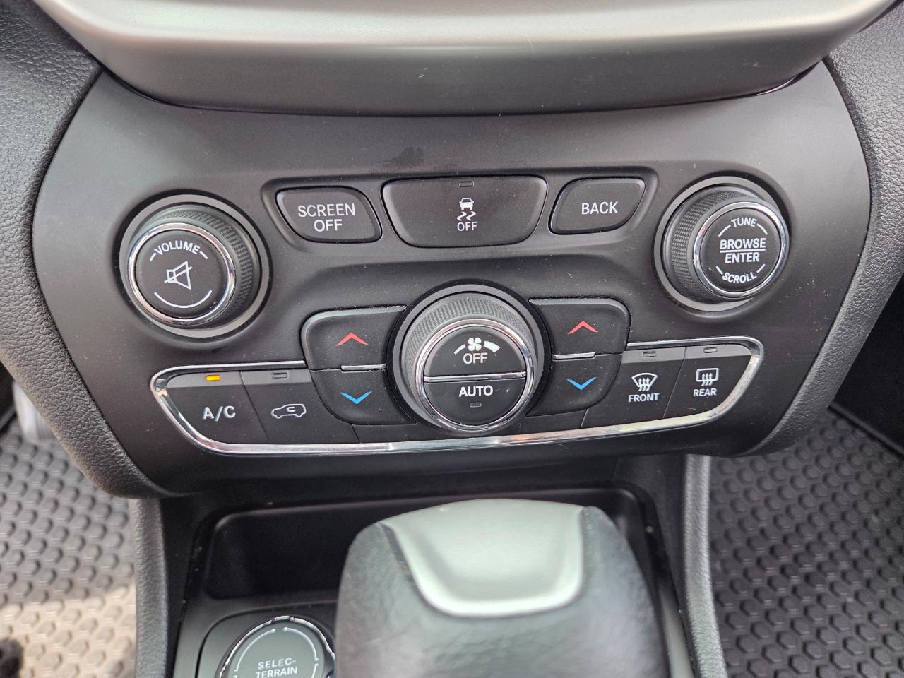 Jeep Cherokee  2014