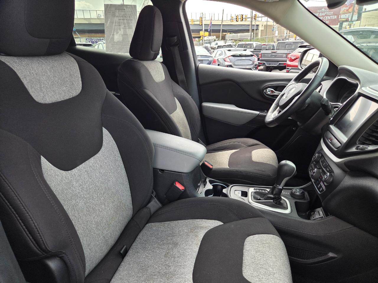 Jeep Cherokee  2014