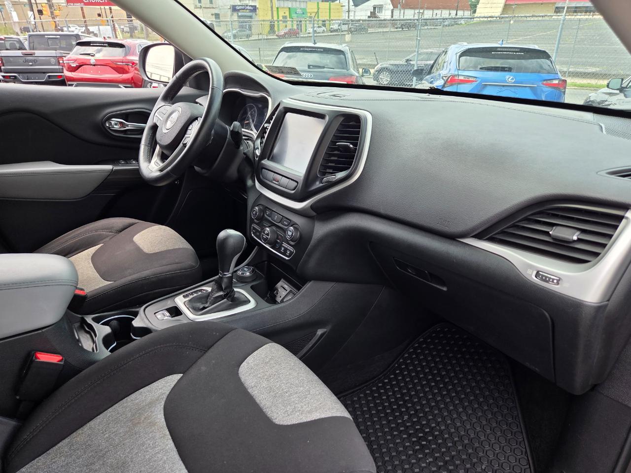 Jeep Cherokee  2014