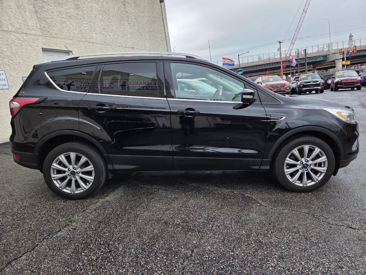 Ford Escape  2017