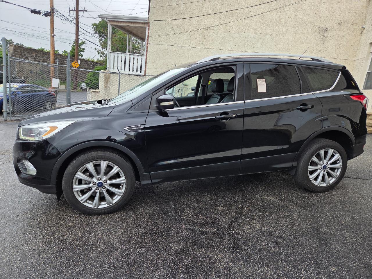 Ford Escape  2017
