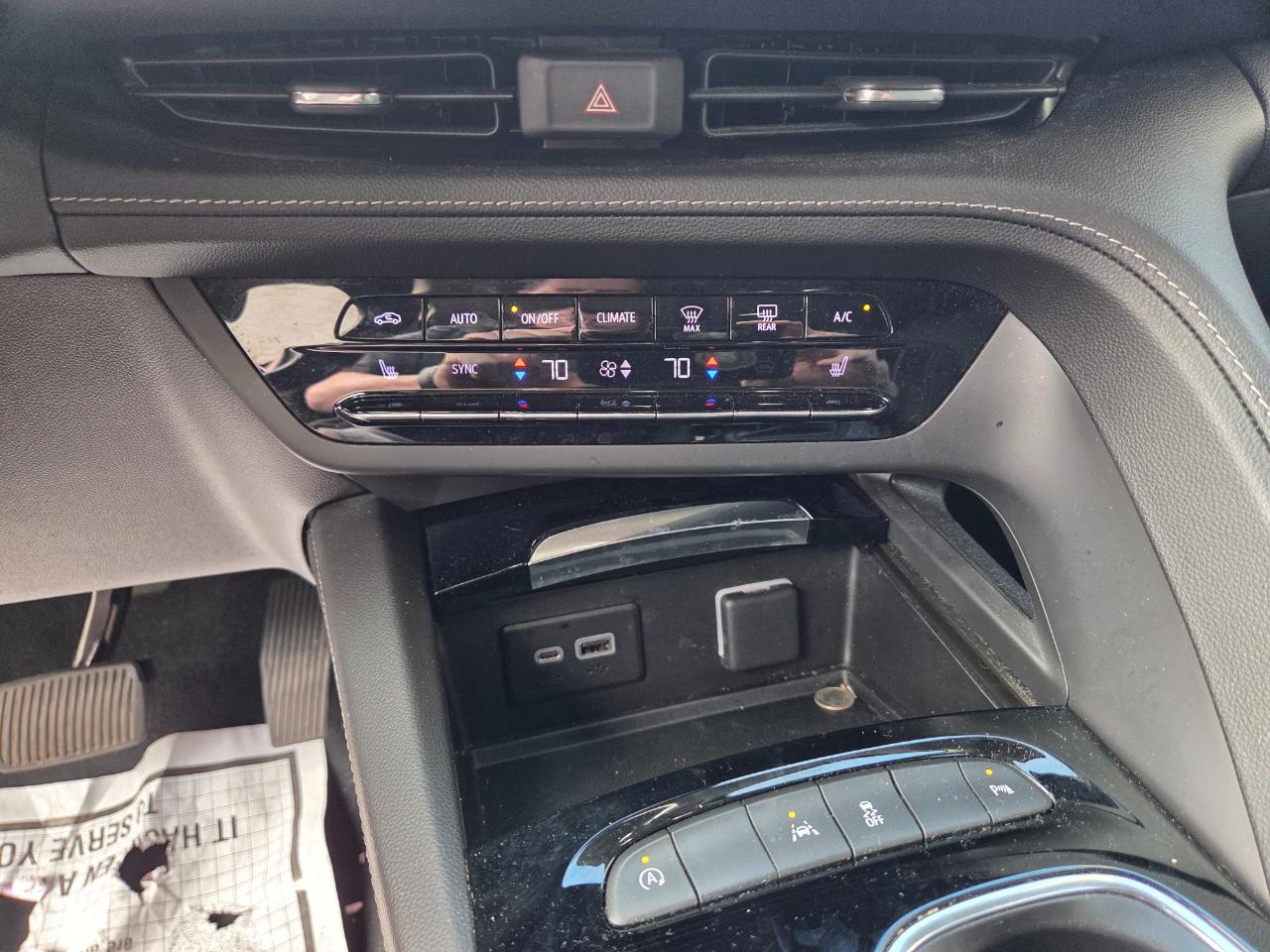 Buick Envision  2023