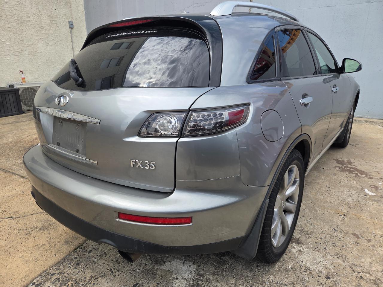 Infiniti FX35  2007