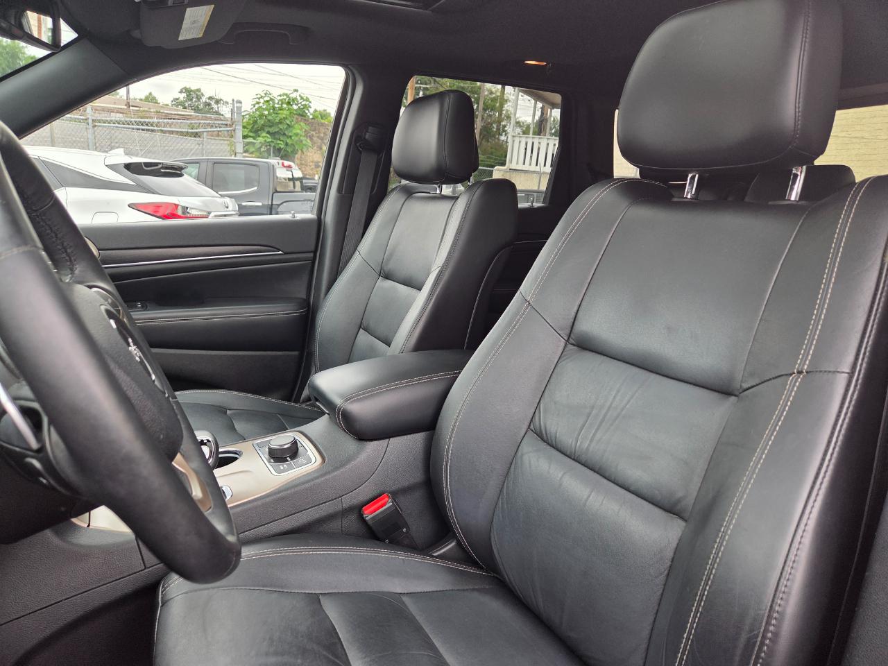 Jeep Grand Cherokee  2014