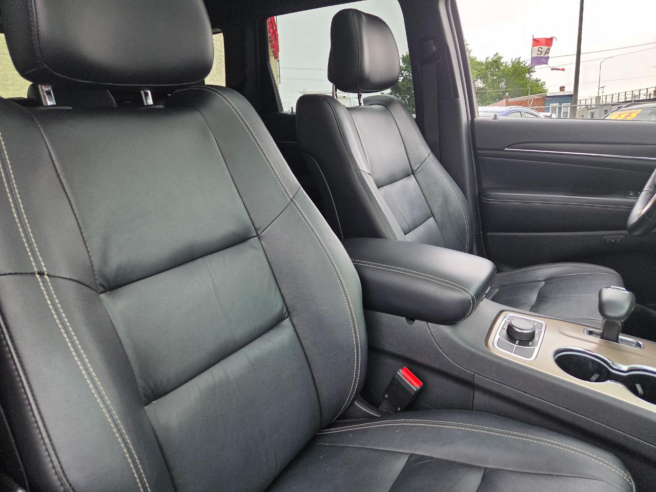 Jeep Grand Cherokee  2014