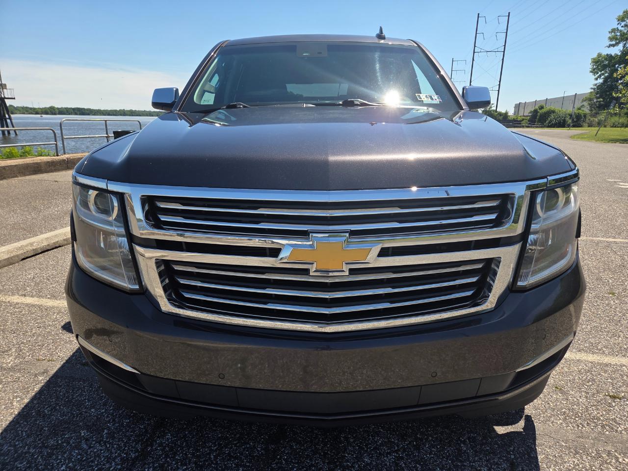 Chevrolet Suburban  2017