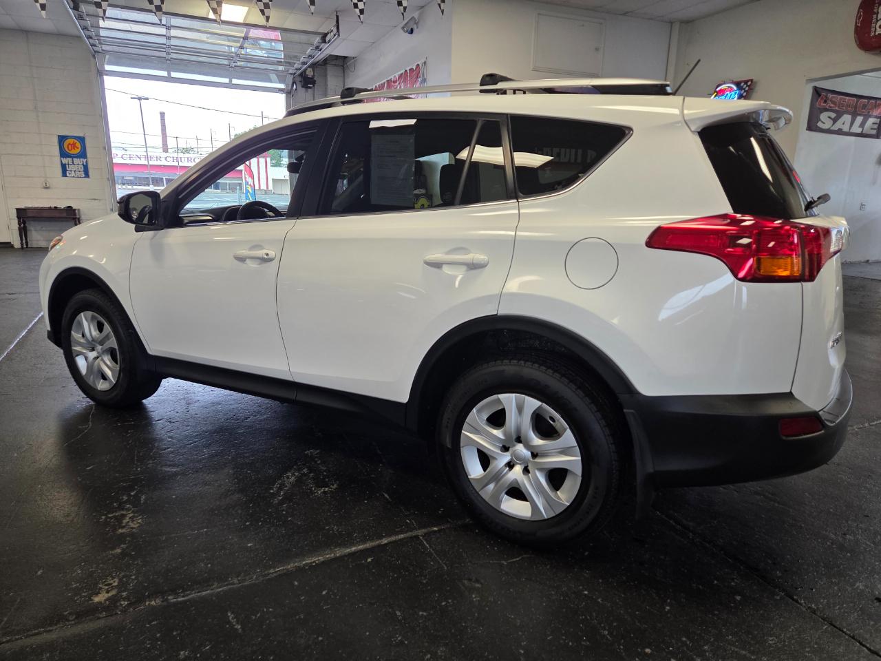Toyota RAV4  2015