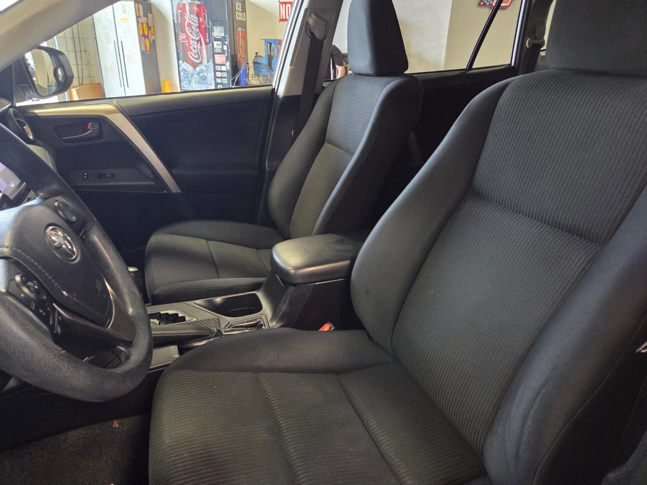 Toyota RAV4  2015