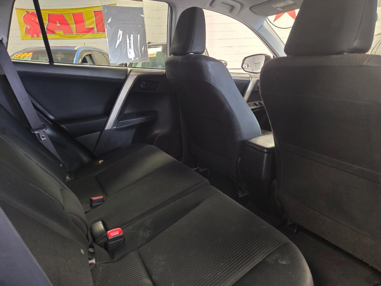 Toyota RAV4  2015