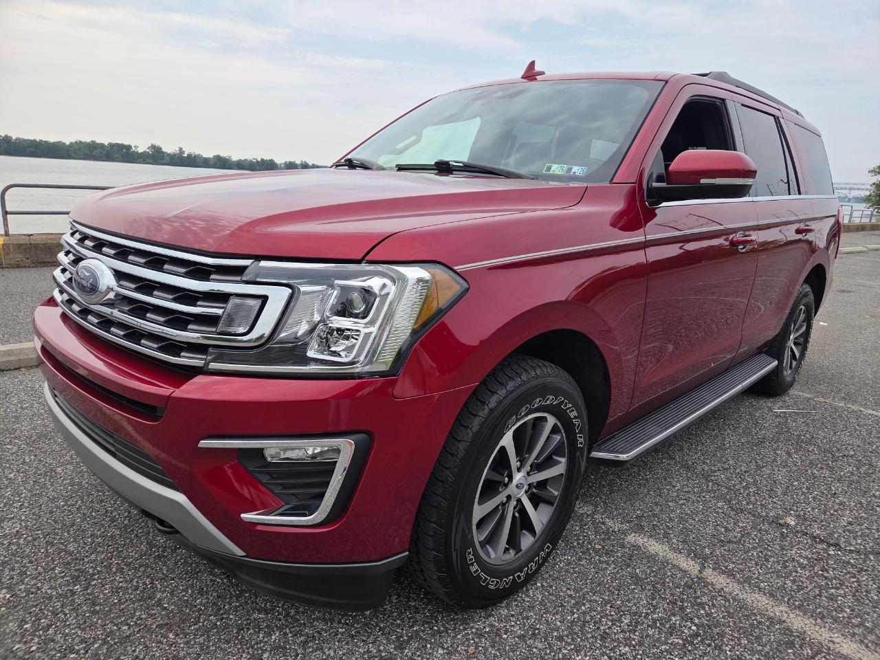 Ford Expedition  2019