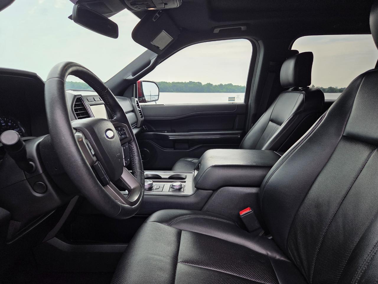 Ford Expedition  2019