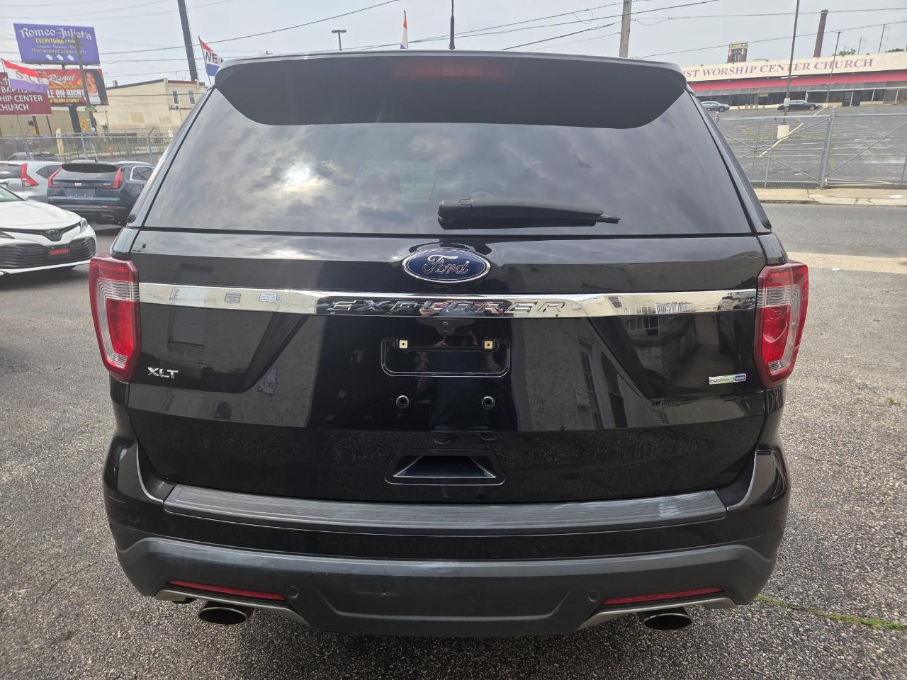 Ford Explorer  2019